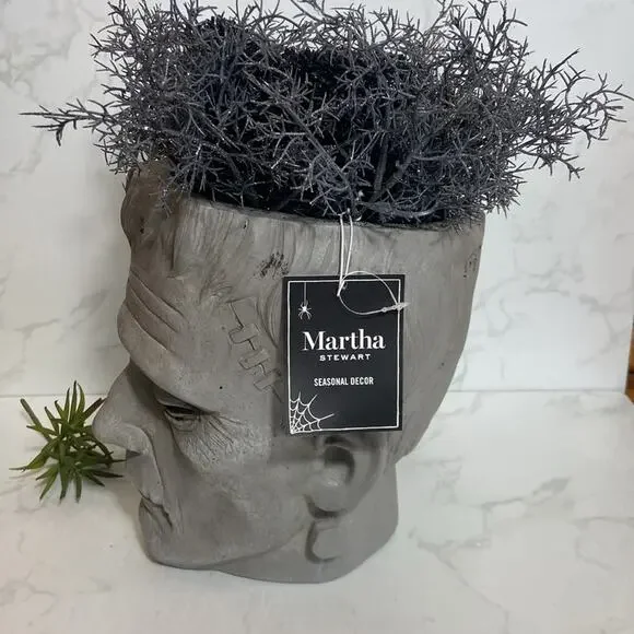 New Viral Martha Stewart Halloween Frankenstein Head Planter Bust Grey Decor - Picture 3 of 6